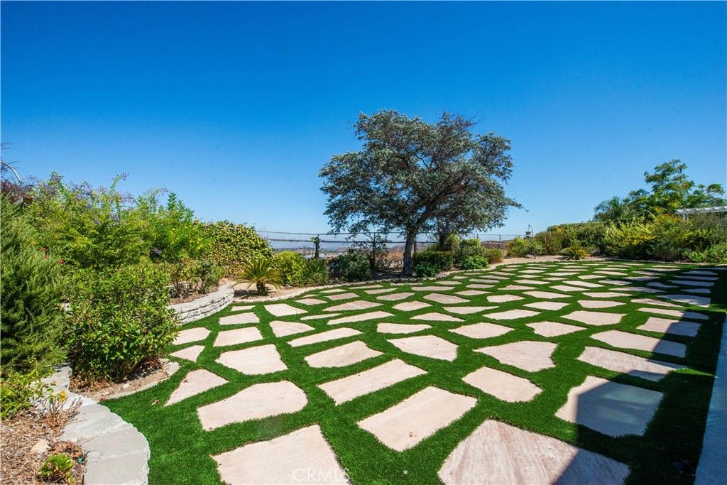 12546 Middlecoff Place, Granada Hills, CA 91344 — photo 4