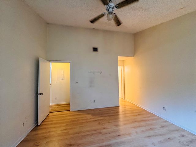 3417 NW 44th Street 205, Lauderdale Lakes, FL 33309