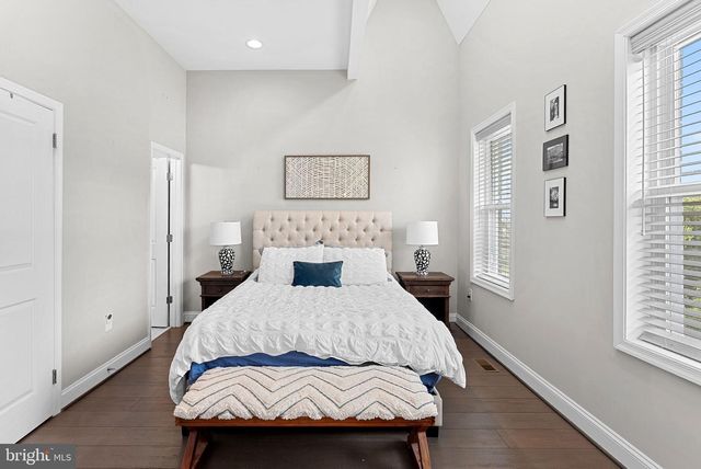 5735 9TH ST NW, Washington, DC 20011