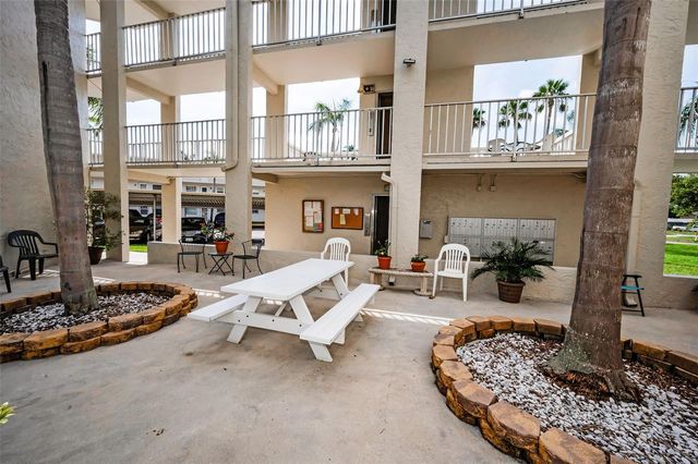 960 VIRGINIA STREET 201, Dunedin, FL 34698