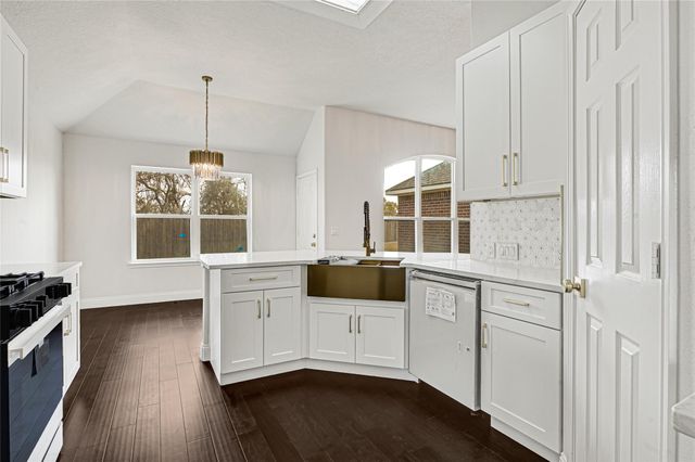 5826 Prade Ranch Lane, Richmond, TX 77469