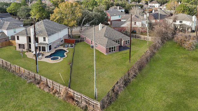 5826 Prade Ranch Lane, Richmond, TX 77469