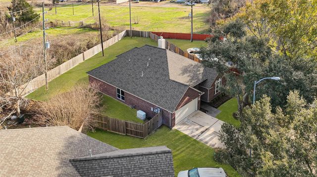 5826 Prade Ranch Lane, Richmond, TX 77469