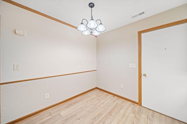 4296 Wincove Drive, Groveport, OH 43125