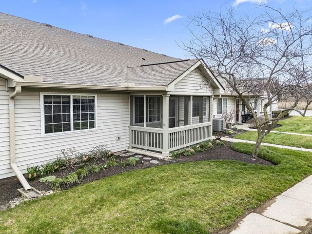 4296 Wincove Drive, Groveport, OH 43125