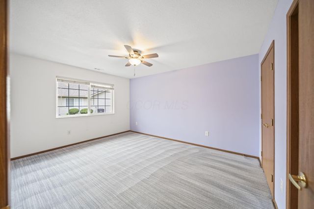 4296 Wincove Drive, Groveport, OH 43125