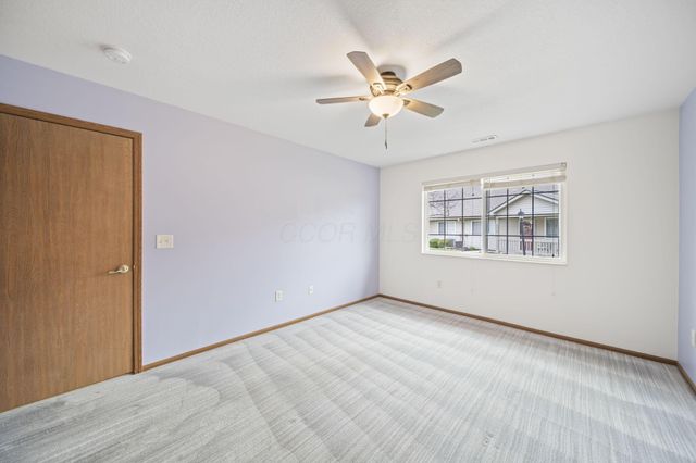 4296 Wincove Drive, Groveport, OH 43125