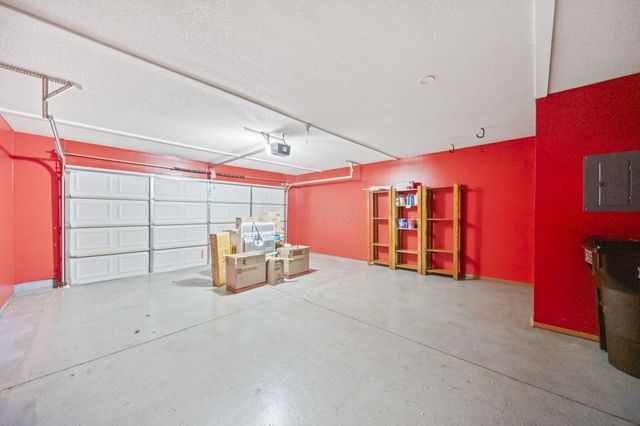 4296 Wincove Drive, Groveport, OH 43125