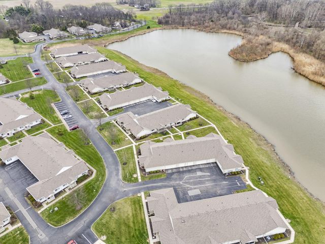 4296 Wincove Drive, Groveport, OH 43125