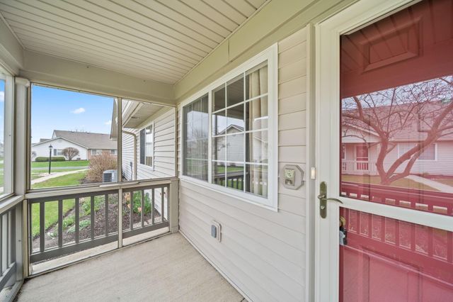 4296 Wincove Drive, Groveport, OH 43125