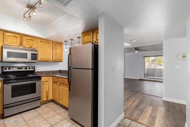 3434 W Danbury Drive Apt A114, Phoenix, AZ 85053