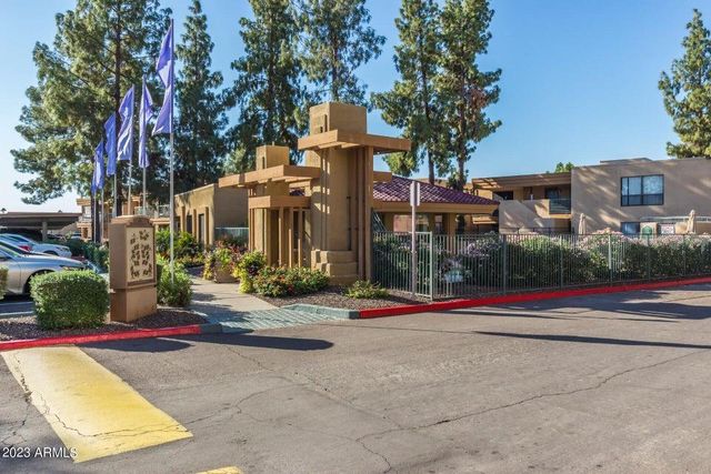 3434 W Danbury Drive Apt A114, Phoenix, AZ 85053