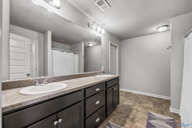 171 Sedgewick Drive, Owens Cross Roads, AL 35763