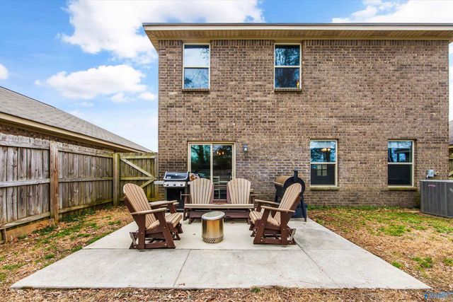 171 Sedgewick Drive, Owens Cross Roads, AL 35763