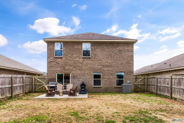 171 Sedgewick Drive, Owens Cross Roads, AL 35763