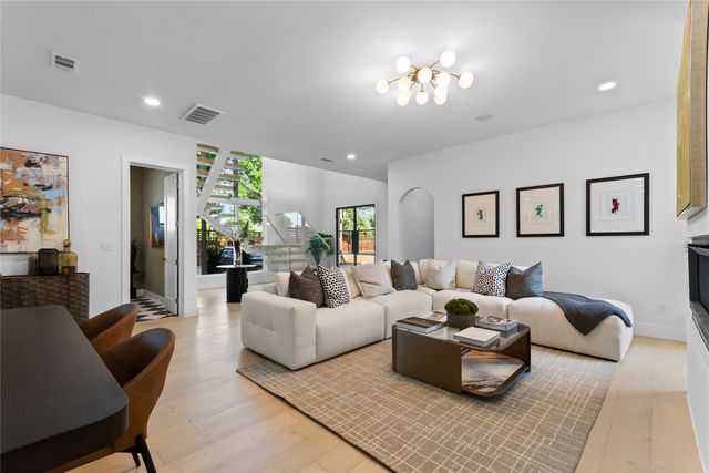 3337 Walchard Court, Dallas, TX 75229