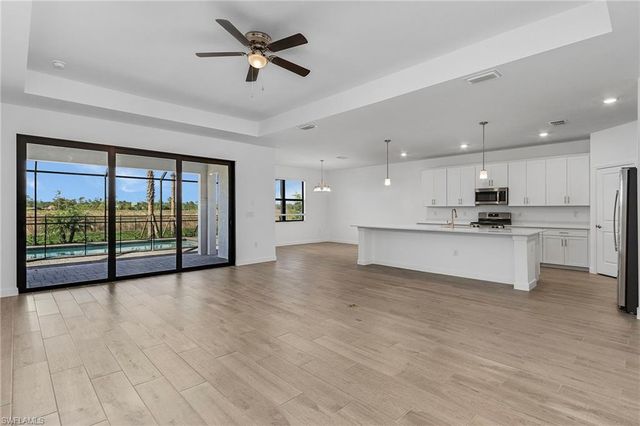 20945 Napa LOOP, Estero, FL 33928