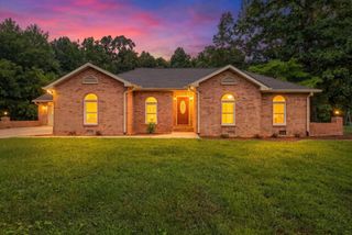 3549 Thomasville Rd, Chapmansboro, TN 37035