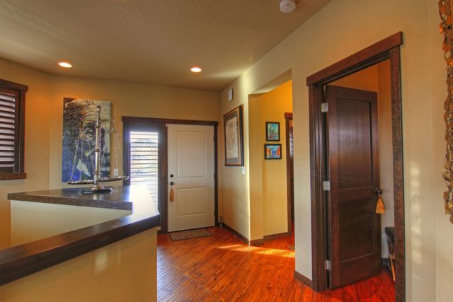 1002 W Osprey Heights Dr, Spokane, WA 99224