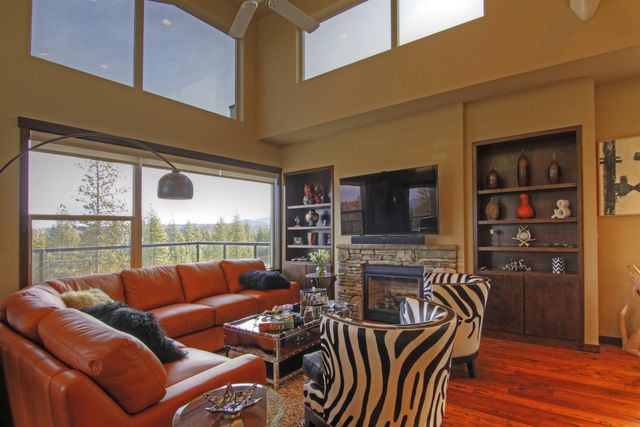 1002 W Osprey Heights Dr, Spokane, WA 99224