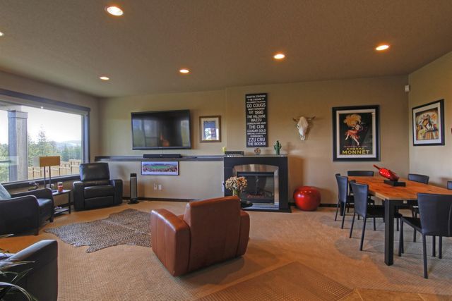 1002 W Osprey Heights Dr, Spokane, WA 99224