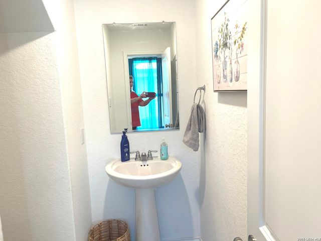 20430 Onyx Ring, San Antonio, TX 78264