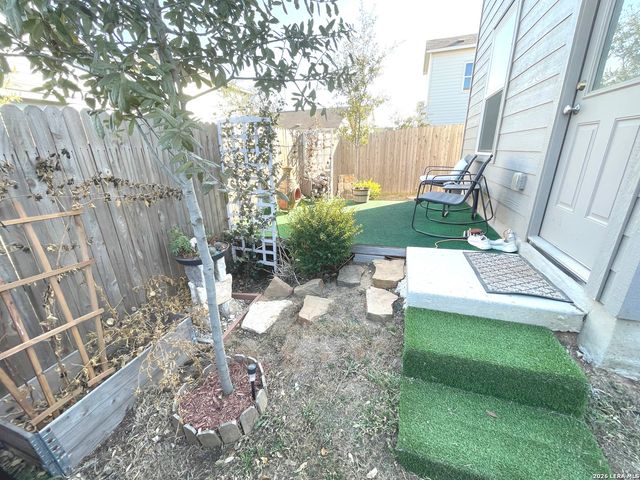 20430 Onyx Ring, San Antonio, TX 78264