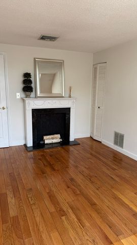 258 Lafayette Street Unit 2, Salem, MA 01970