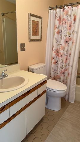 258 Lafayette Street Unit 2, Salem, MA 01970