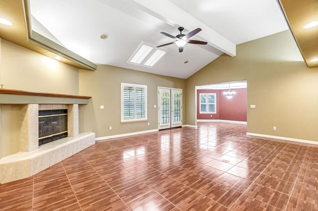 3410 Doubletree Way, Madera, CA 93637