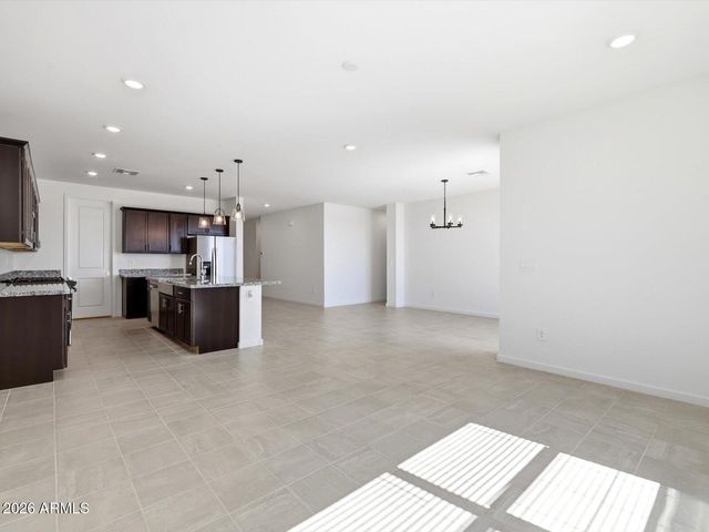 17752 W ILLINI Street, Goodyear, AZ 85338