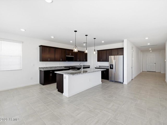 17752 W ILLINI Street, Goodyear, AZ 85338