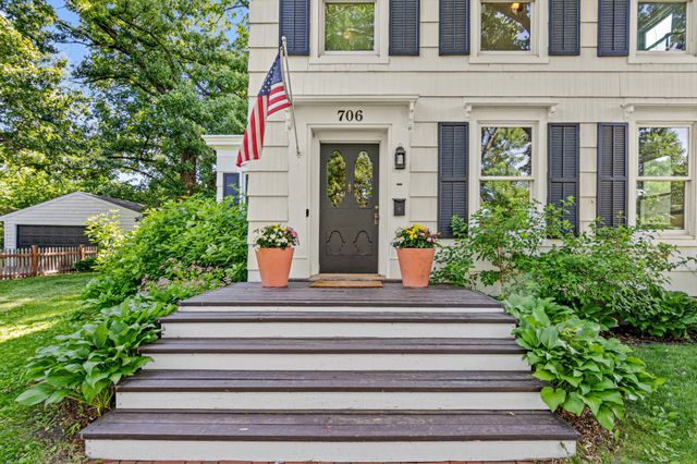 706 6th Street, Hudson, WI 54016