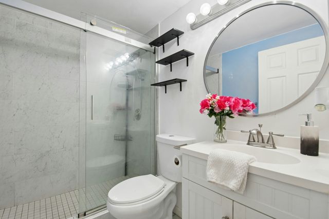 20 Knox 21, Lawrence, MA 01603