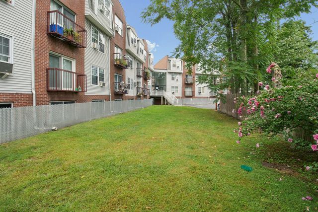 20 Knox 21, Lawrence, MA 01603