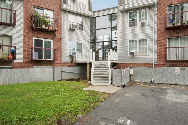 20 Knox 21, Lawrence, MA 01603