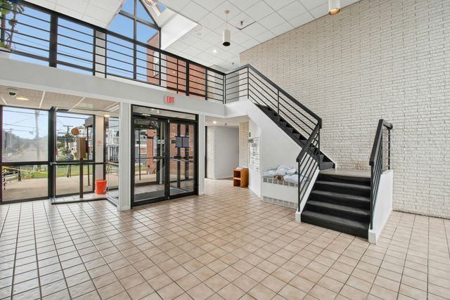 20 Knox 21, Lawrence, MA 01603