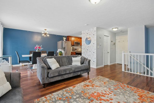 20 Knox 21, Lawrence, MA 01603