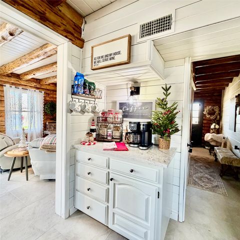 104 Advance Road, Weatherford, TX 76088