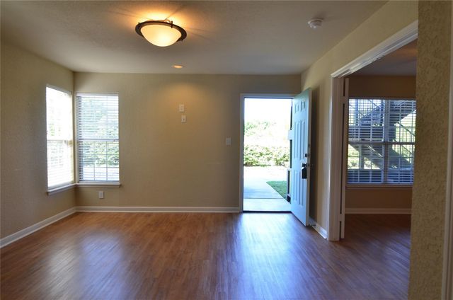 7685 Northcross DR 1109, Austin, TX 78757