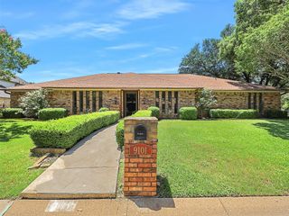 9101 Westwood Shores Drive, Fort Worth, TX 76179