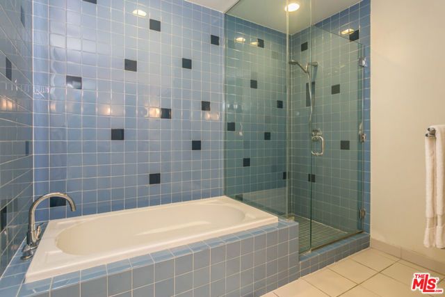 1100 Wilshire Boulevard 3504, Los Angeles, CA 90017