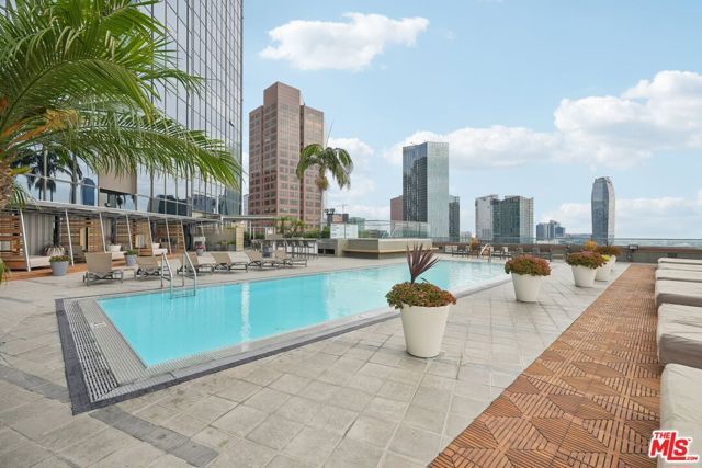 1100 Wilshire Boulevard 3504, Los Angeles, CA 90017