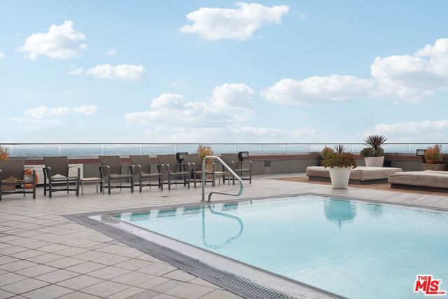 1100 Wilshire Boulevard 3504, Los Angeles, CA 90017