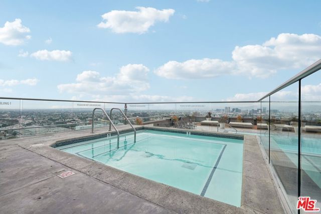 1100 Wilshire Boulevard 3504, Los Angeles, CA 90017