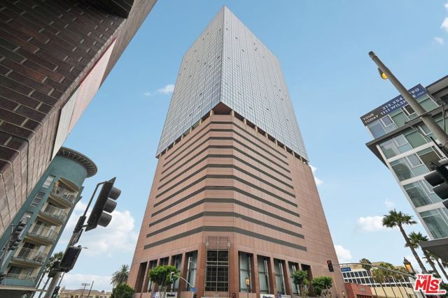 1100 Wilshire Boulevard 3504, Los Angeles, CA 90017