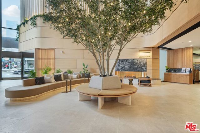 1100 Wilshire Boulevard 3504, Los Angeles, CA 90017