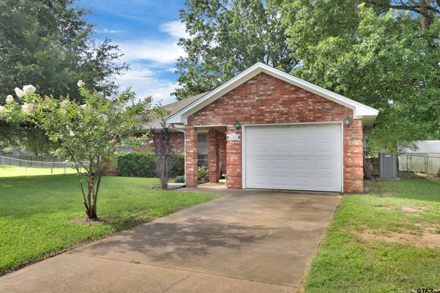 809 Willowcreek, Jacksonville, TX 75766