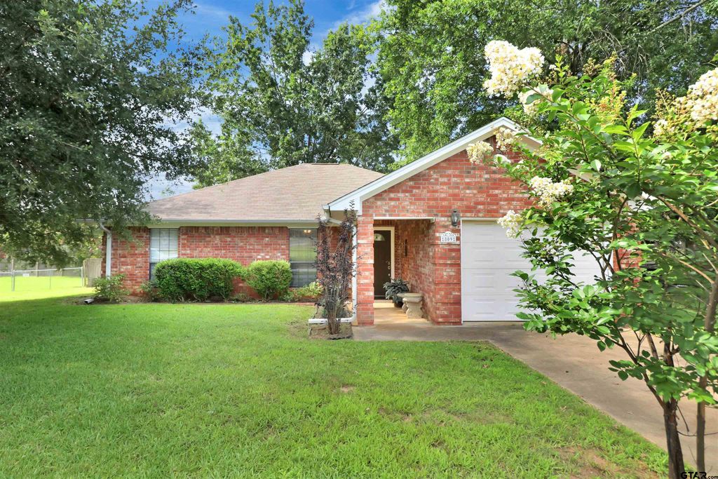 809 Willowcreek, Jacksonville, TX 75766