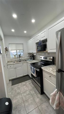 5300 Washington Street J312, Hollywood, FL 33021